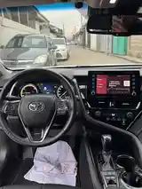 Toyota Camry, 2018-4