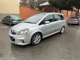 Opel Zafira, 2008-2