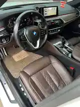 BMW 5 series, 2018-3