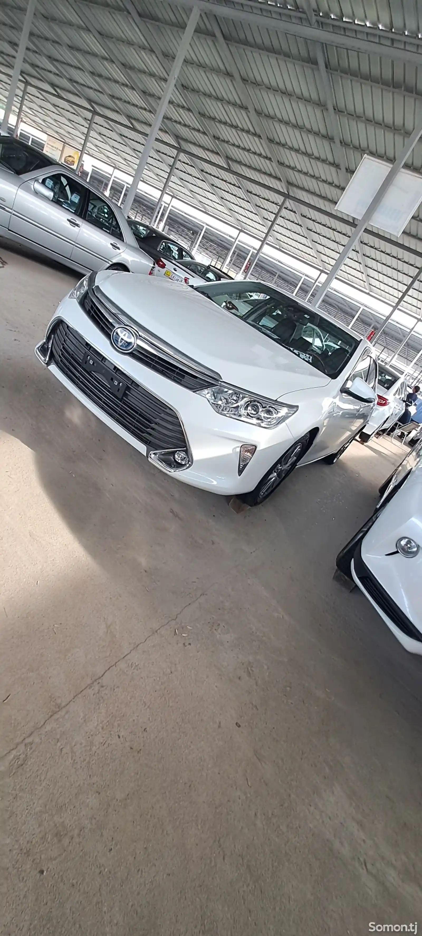 Toyota Camry, 2016-3