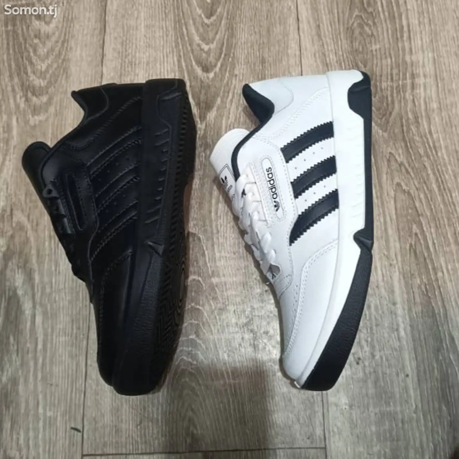 Кроссовки Adidas-4