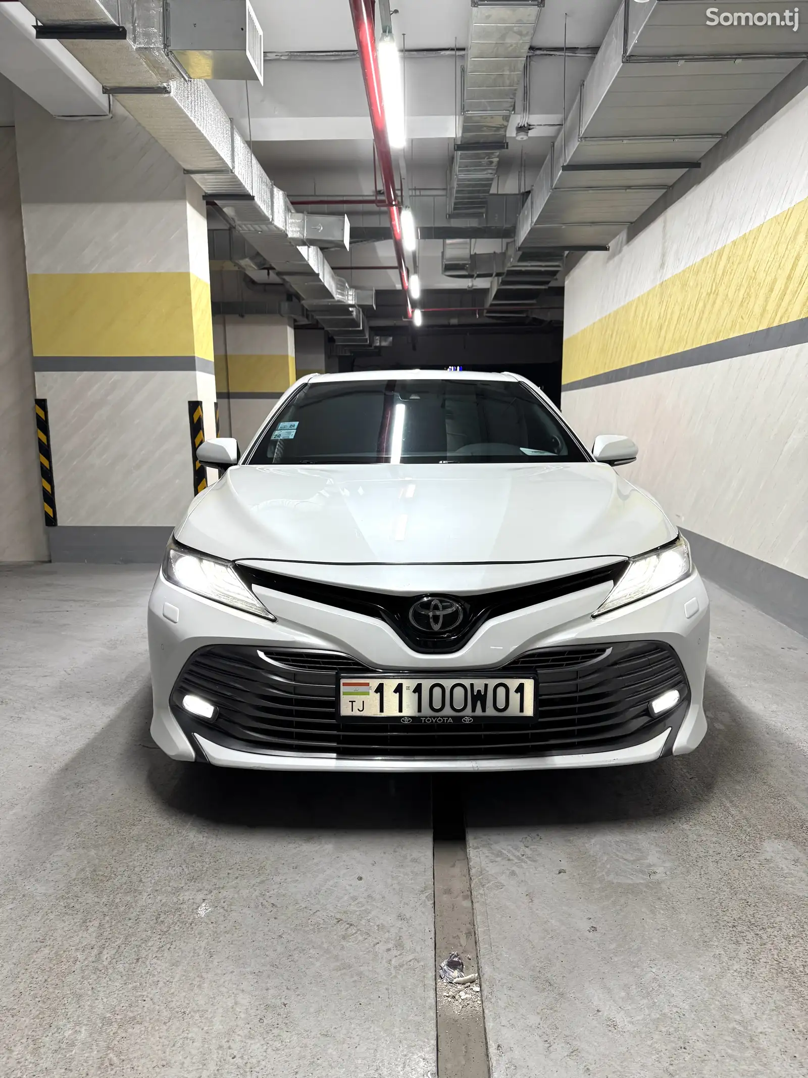 Toyota Camry, 2019-1