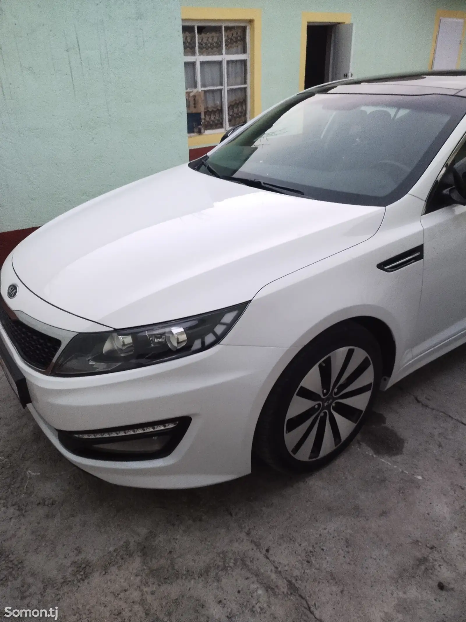 Kia K5, 2010-1