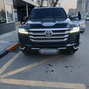 Toyota Land Cruiser, 2023