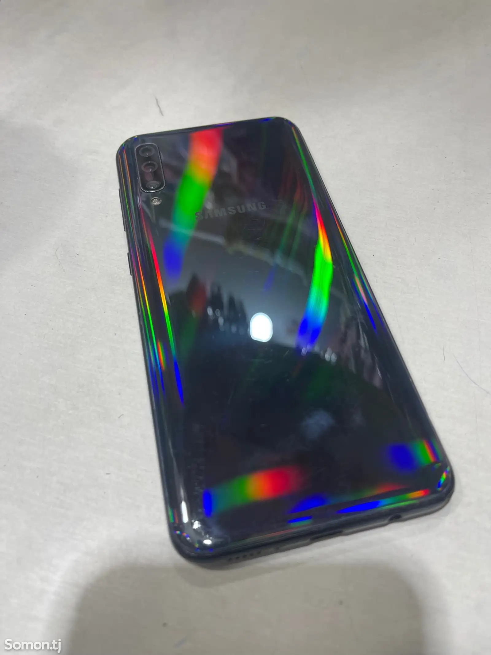 Samsung Galaxy a50 64gb-1