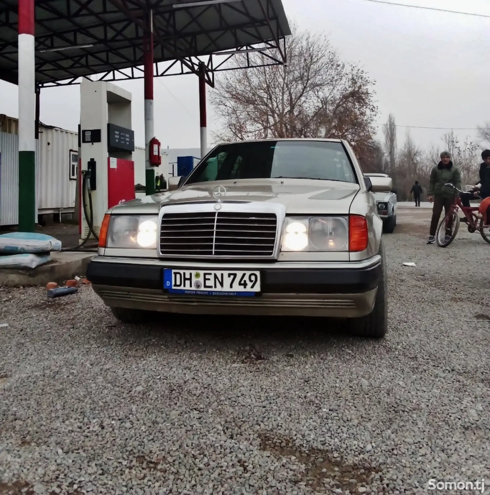 Mercedes-Benz W124, 1993-1