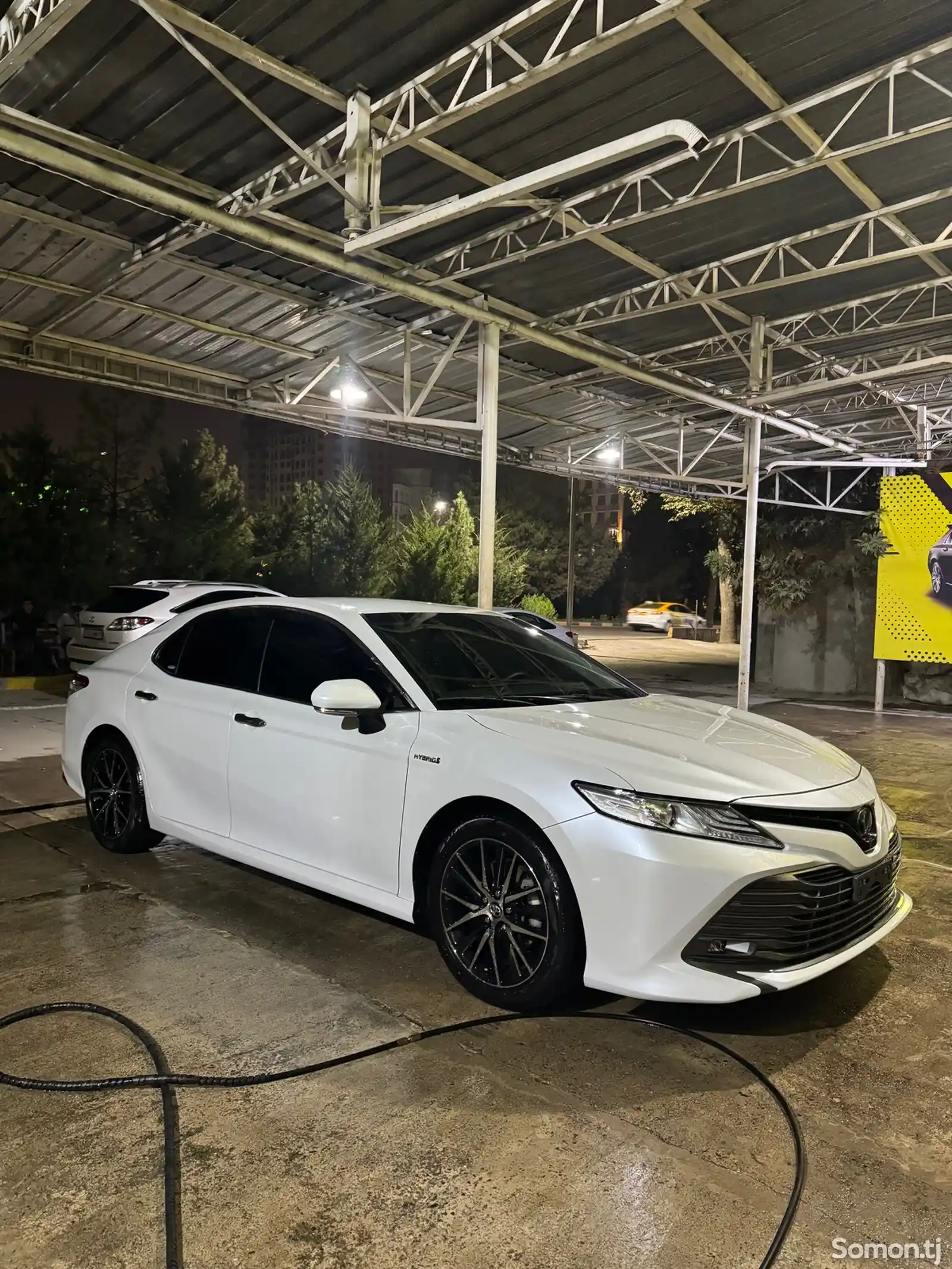 Toyota Camry, 2018-1