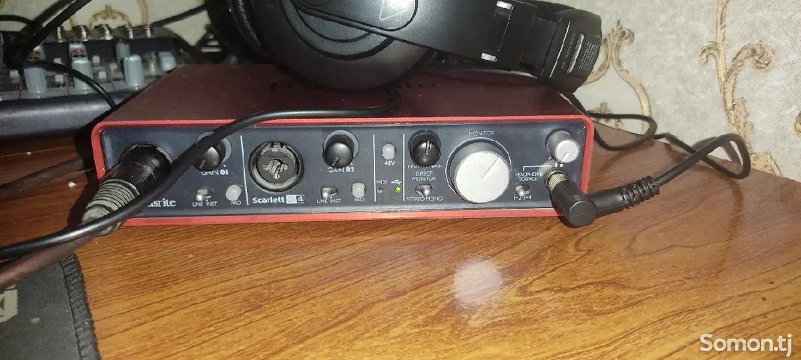 Focusrite Scarlett 2i4-1