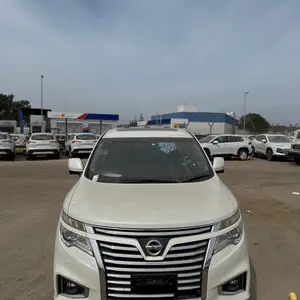 Nissan Elgrand, 2014