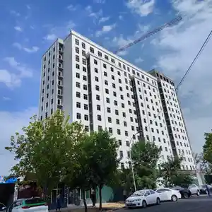 2-комн. квартира, 9 этаж, 66 м², 33 мкр