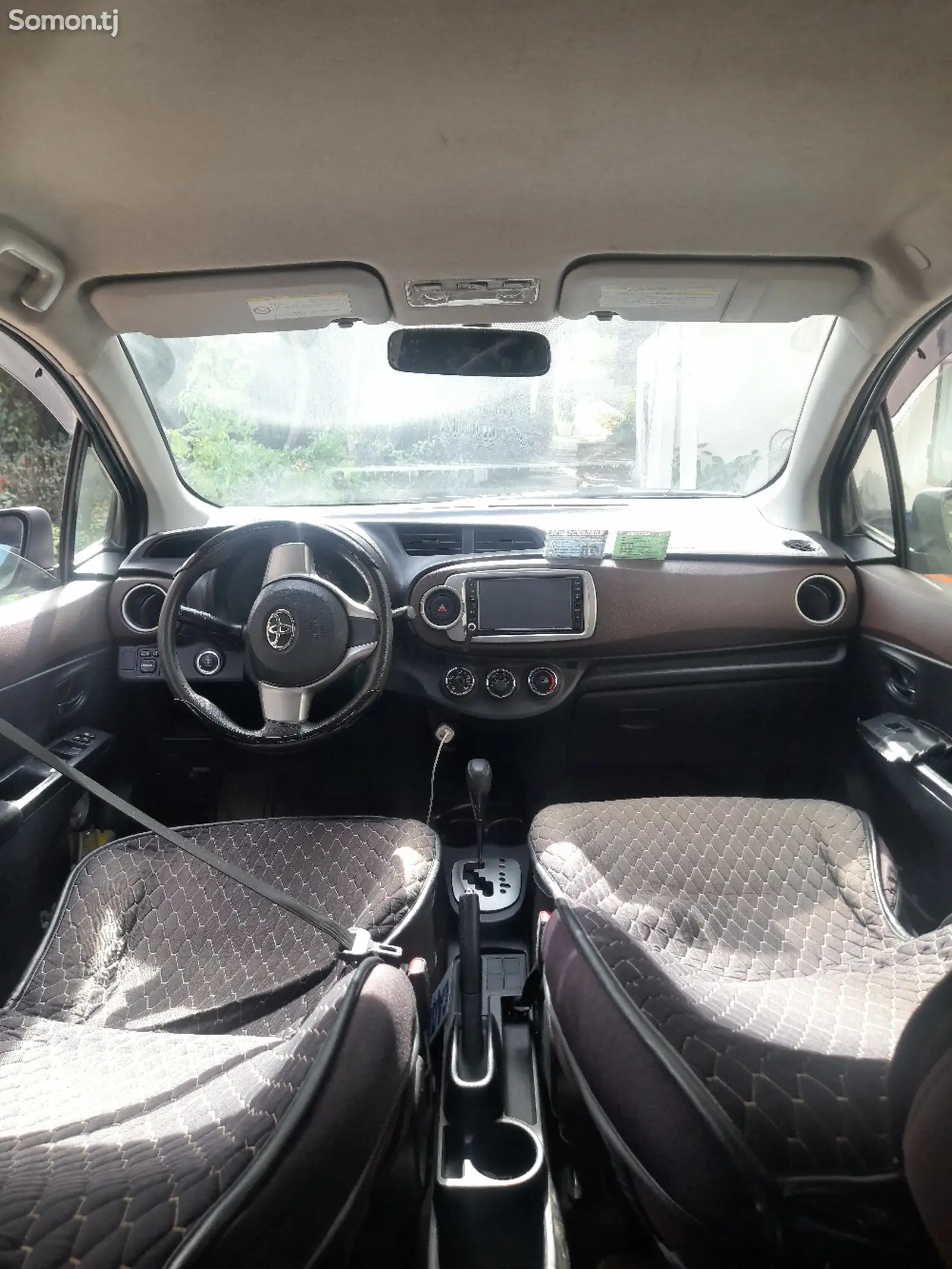 Toyota Vitz, 2011-3