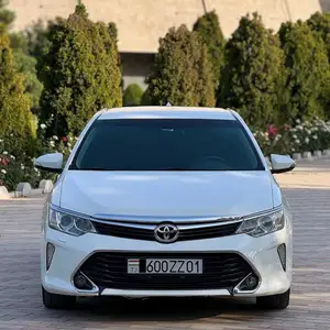 Toyota Camry, 2013