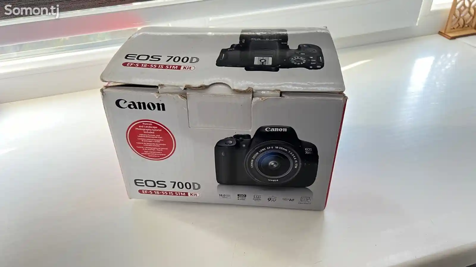 Фотоаппарат Canon EOS 700D Kit-1