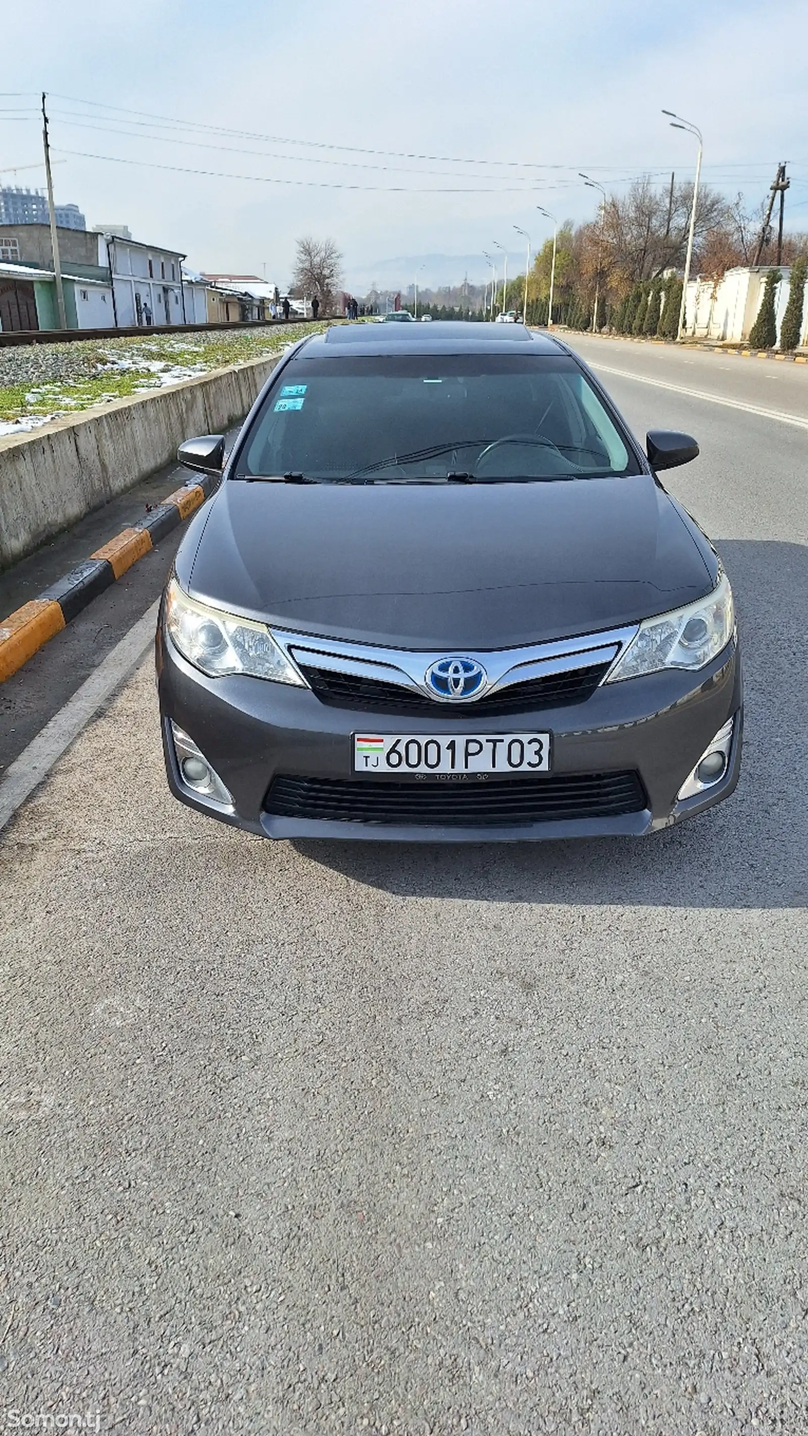 Toyota Camry, 2013-1