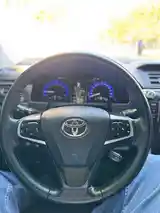 Toyota Camry, 2016-12