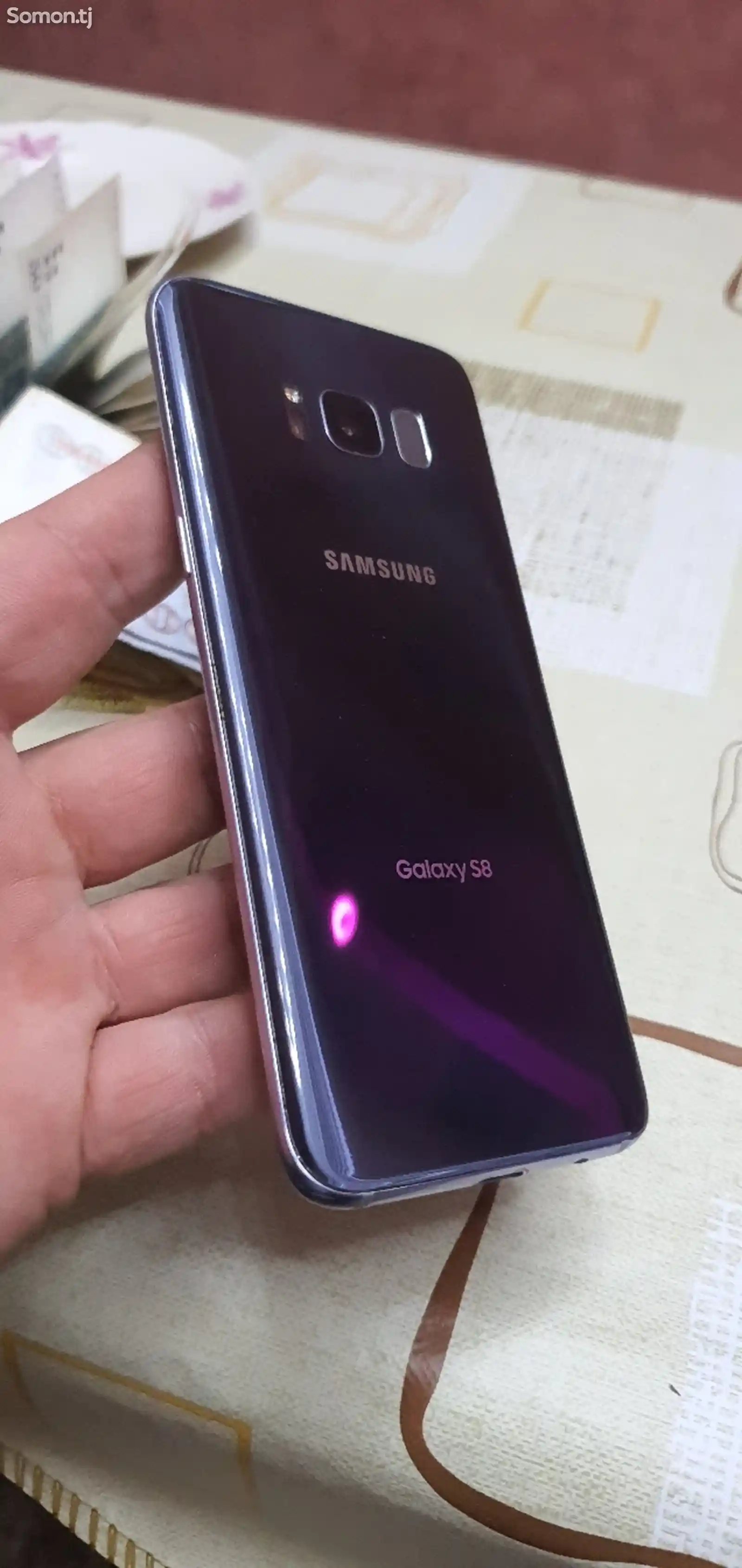 Samsung Galaxy S8-4