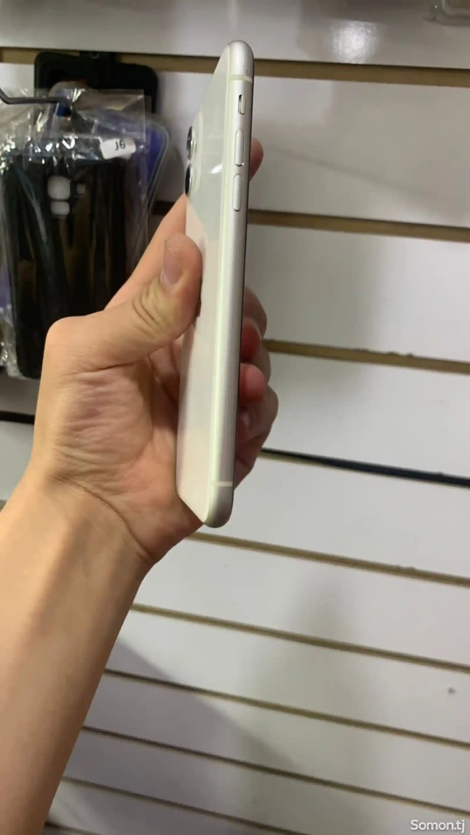 Apple iPhone 11, 64 gb, White-3