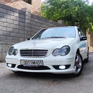 Mercedes-Benz C class, 2005