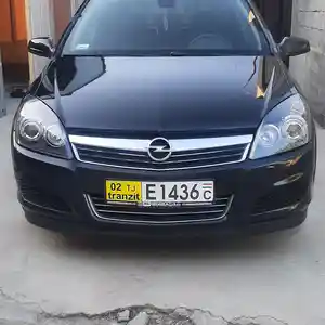 Opel Astra H, 2008