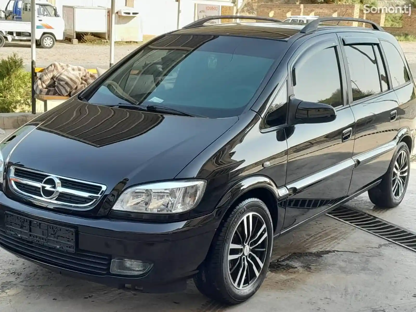 Opel Zafira, 2004-2