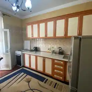 1-комн. квартира, 4 этаж, 48 м², И. Сомони