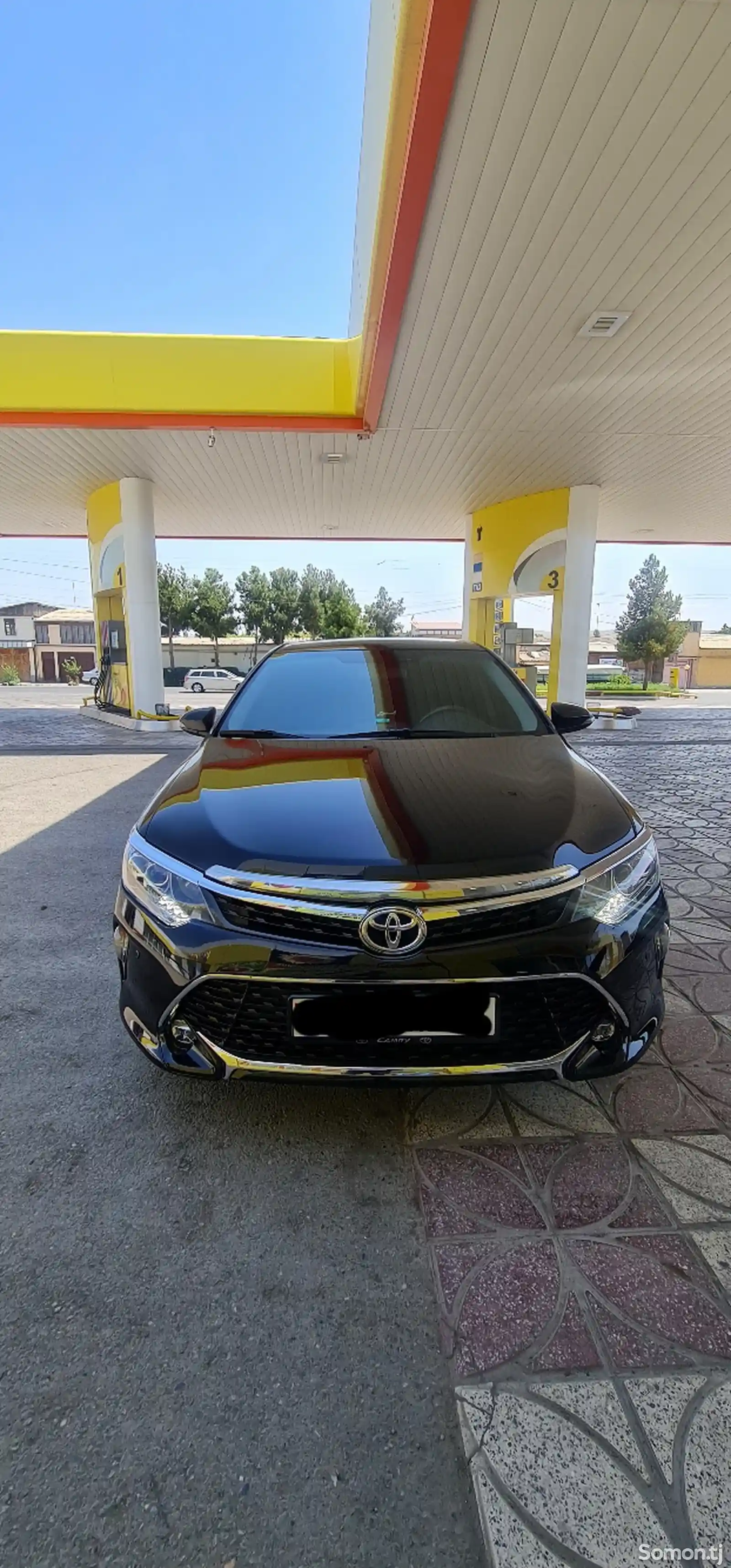 Toyota Camry, 2016-1