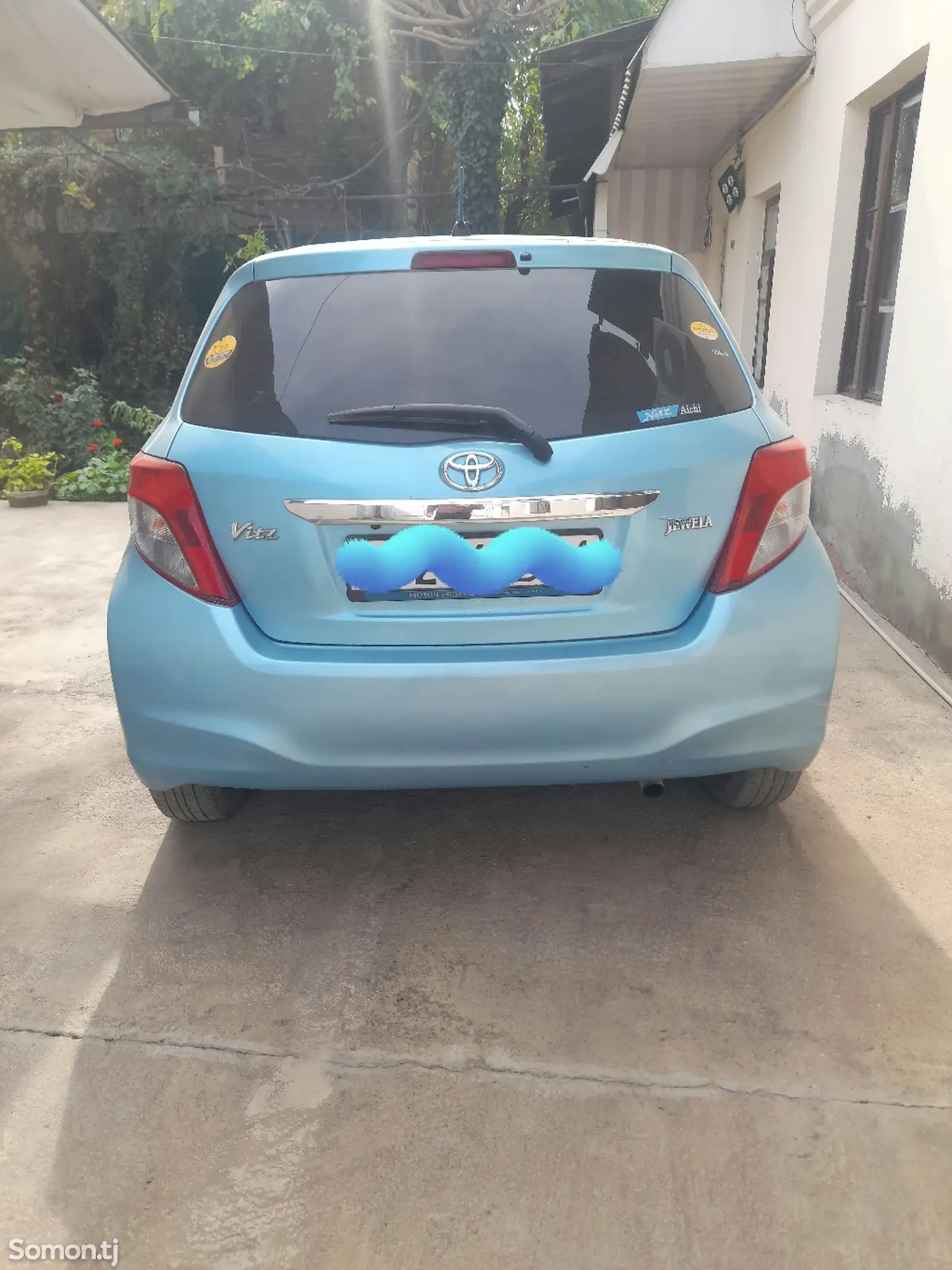 Toyota Vitz, 2011-2