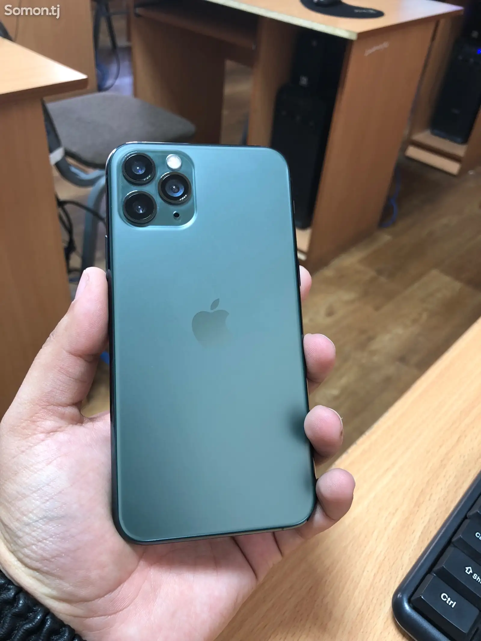 Apple iPhone 11 Pro, 64 gb, Midnight Green-1