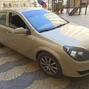 Opel Astra H, 2004