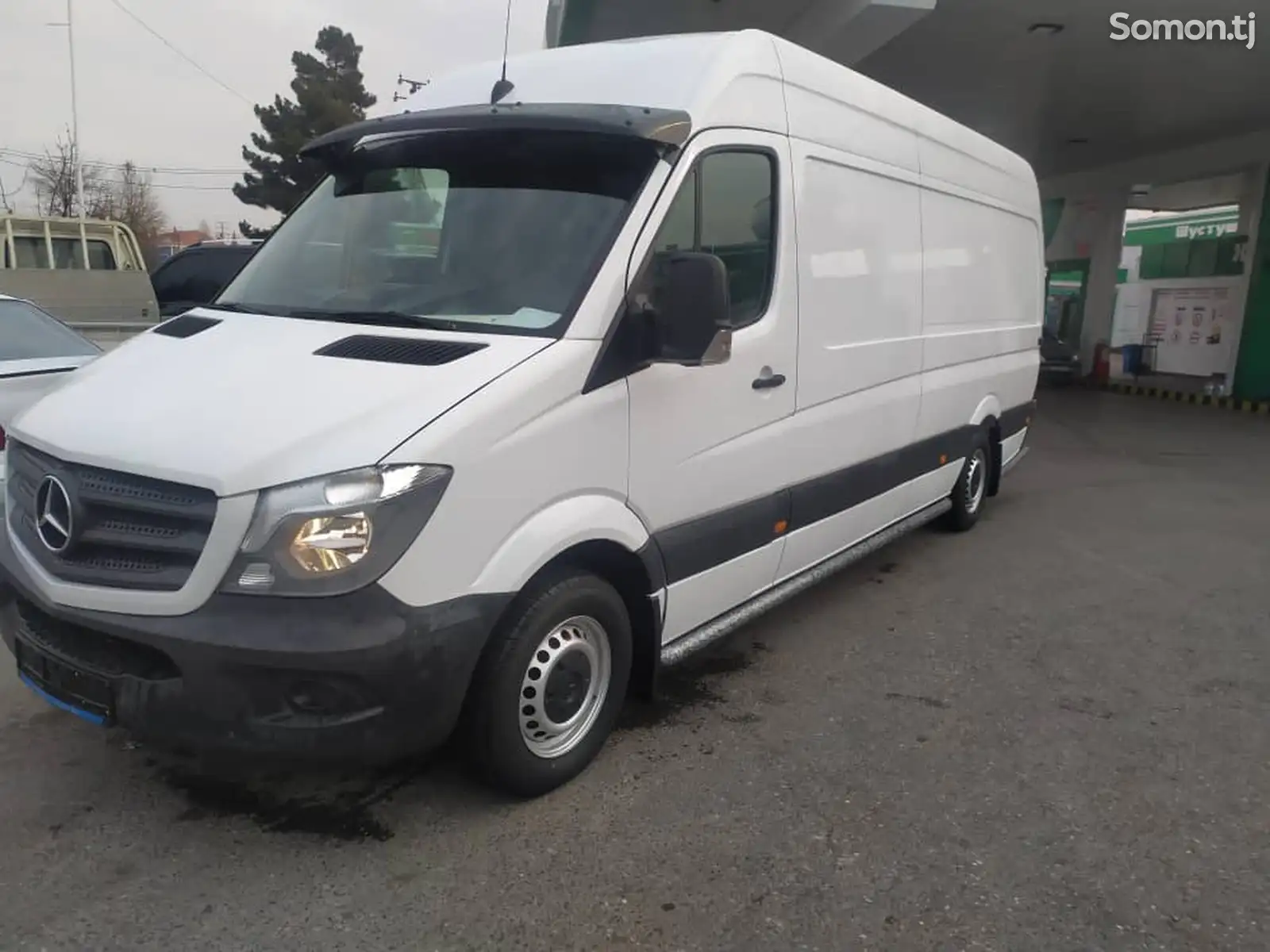 Фургон Mercedes-Benz Sprinter, 2015-1