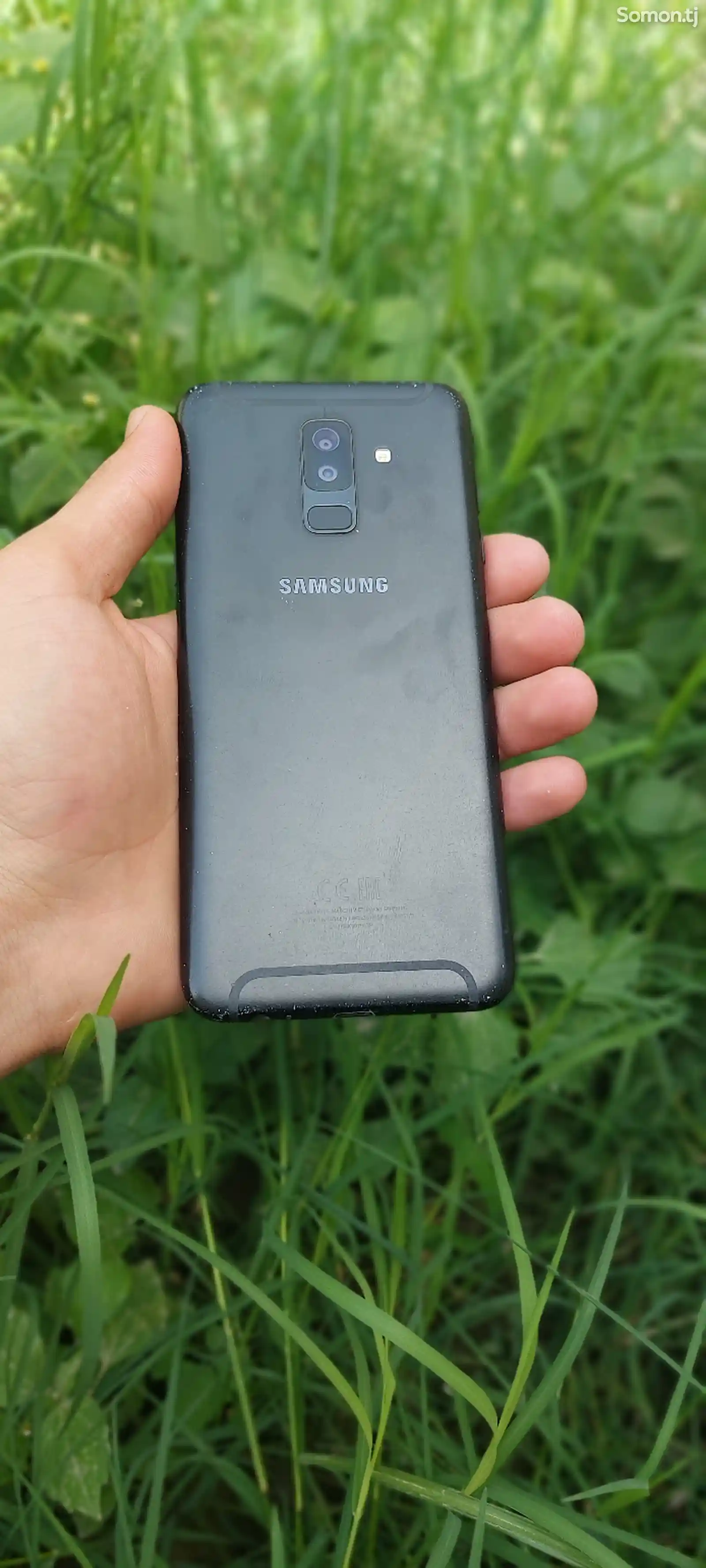 Samsung Galaxy A6+-1