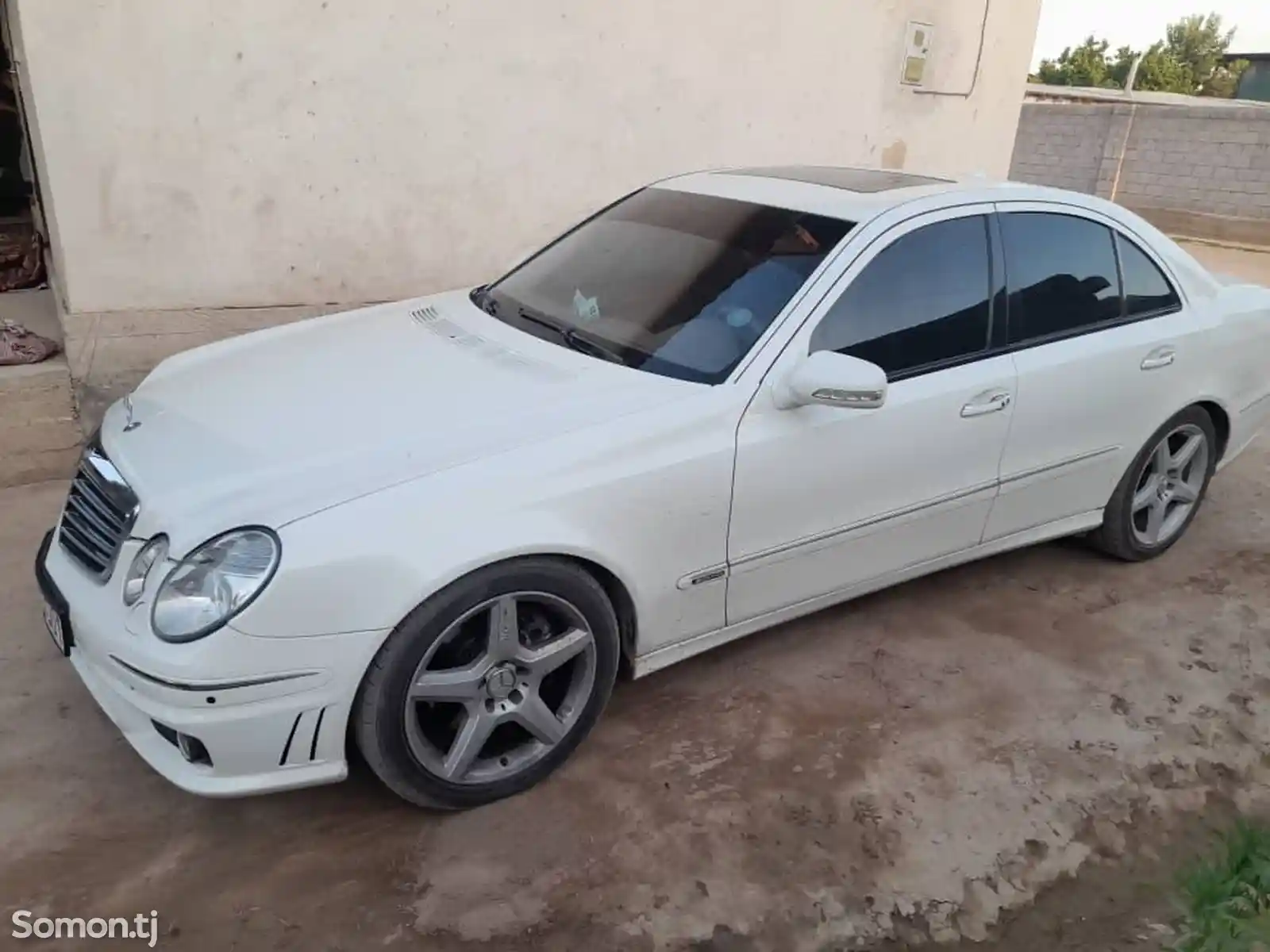 Mercedes-Benz E class, 2010-4