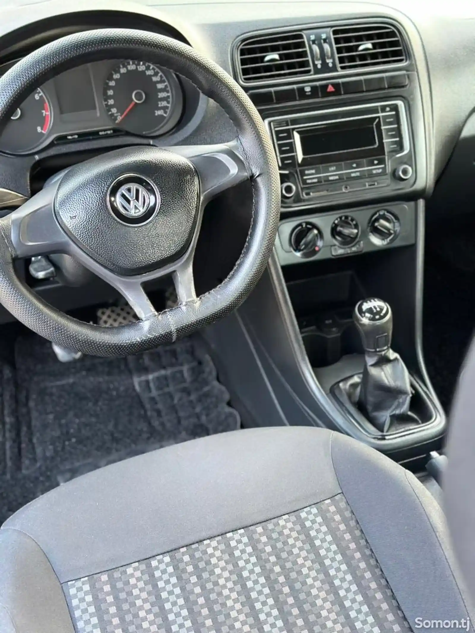 Volkswagen Polo, 2019-7