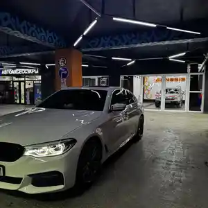 BMW 5 series, 2018