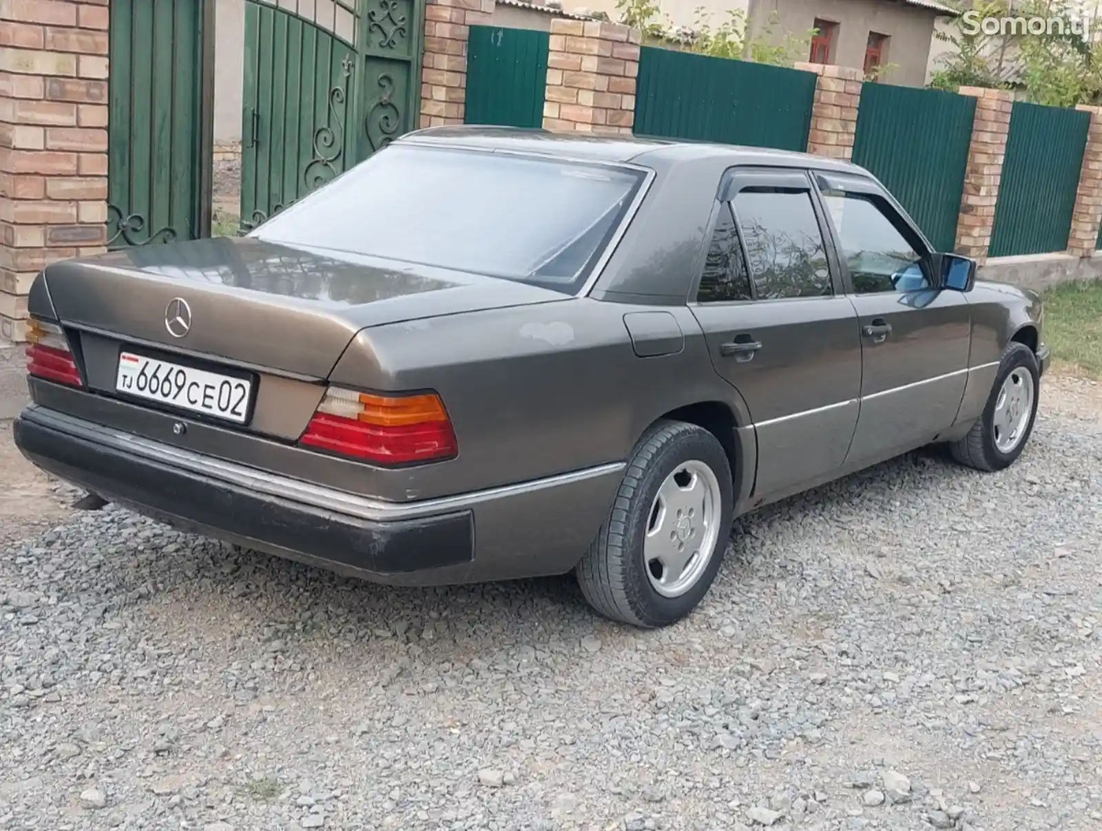 Mercedes-Benz W124, 1991-2