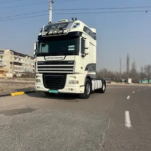 Седельный тягач DAF XF460, 2011