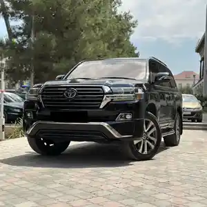 Toyota Land Cruiser, 2018