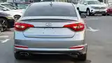 Hyundai Sonata, 2015-7