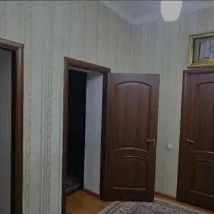 2-комн. квартира, 3 этаж, 64м², Шохмансур Айни 64