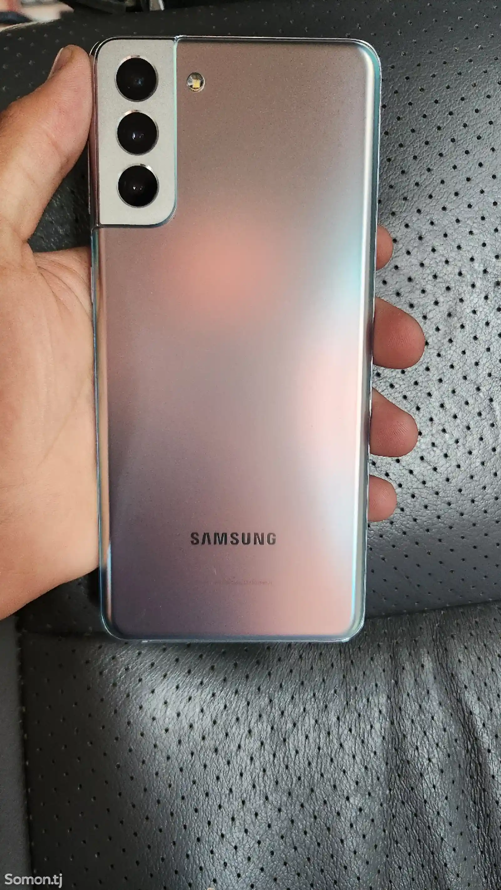 Samsung Galaxy S21+-3