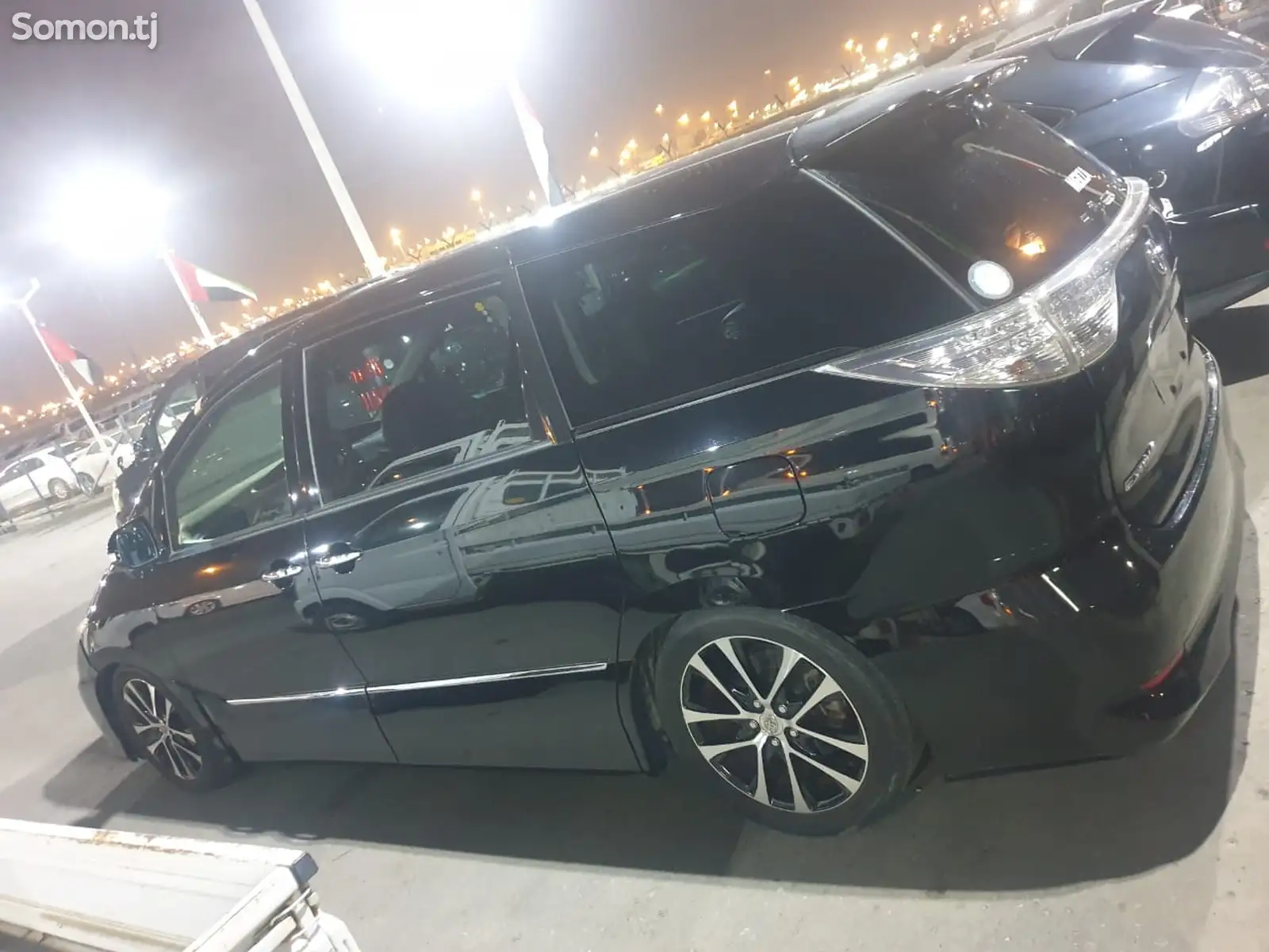 Toyota Estima, 2014-1