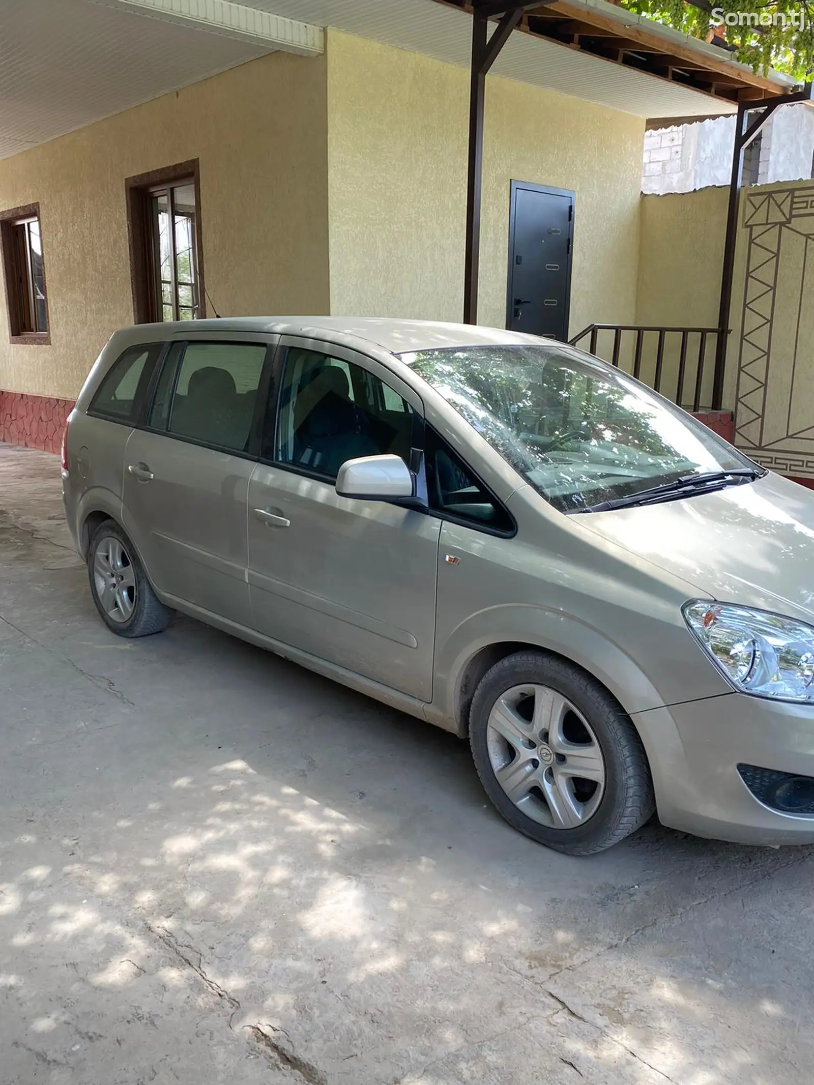 Opel Zafira, 2010-1