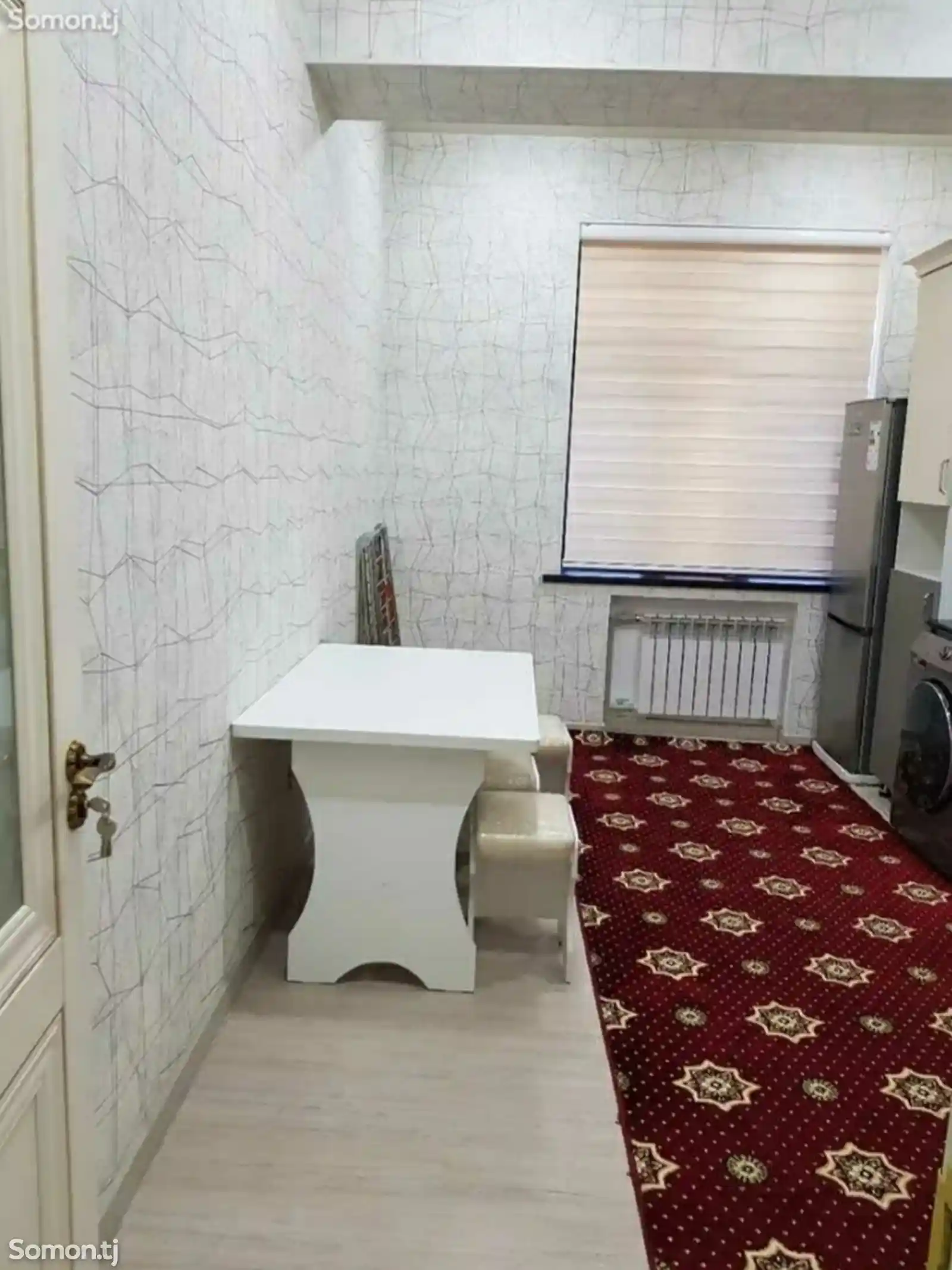 2-комн. квартира, 4 этаж, 90м², Голубой экран-11