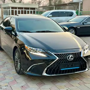 Lexus ES series, 2016