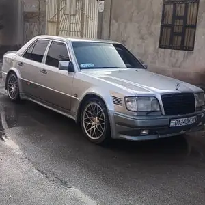 Mercedes-Benz W124, 1994