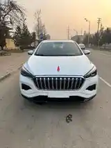 Hongqi E-HS3, 2019-5