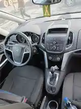 Opel Zafira, 2016-15