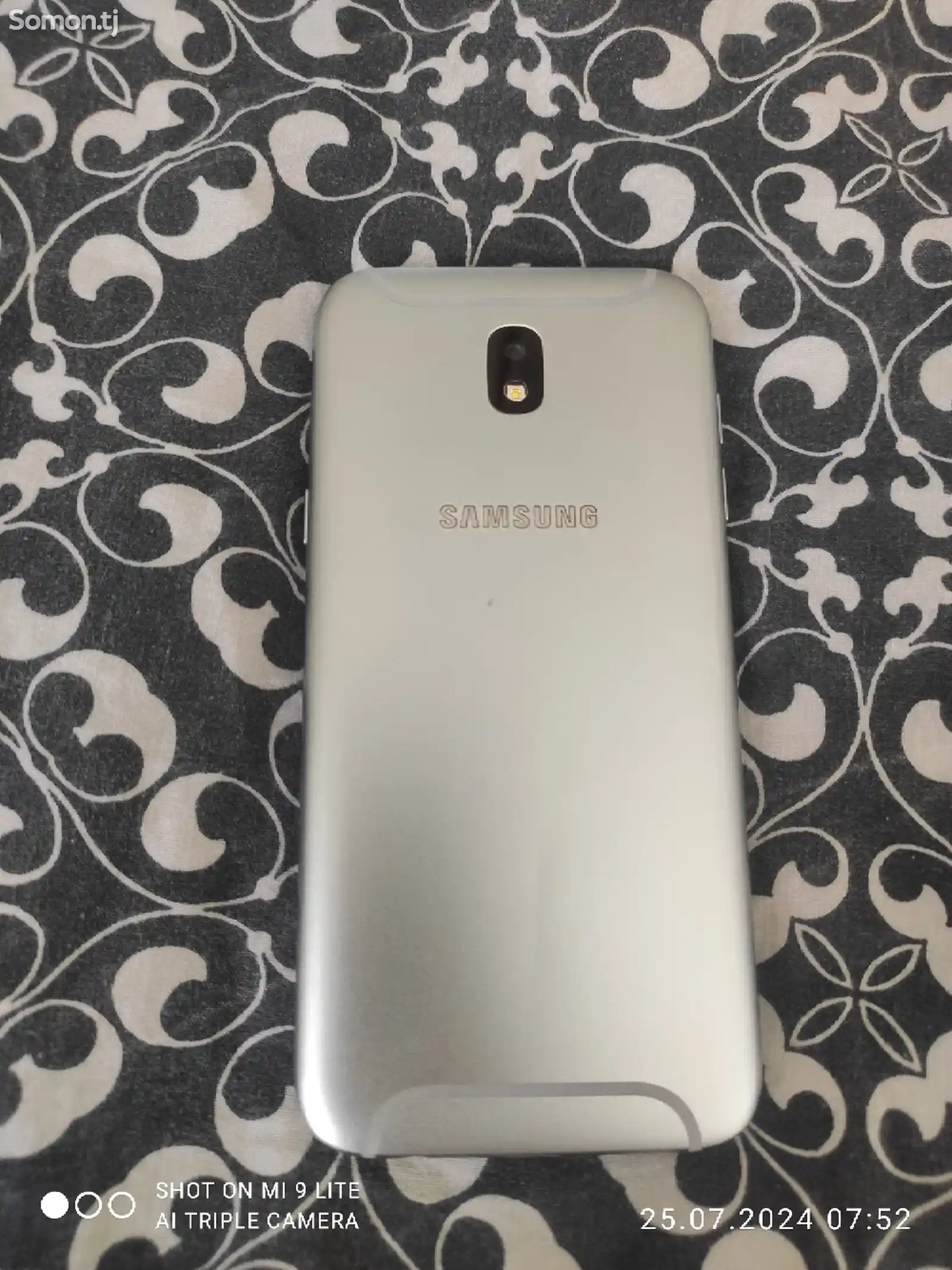 Samsung Galaxy J5 16Gb-1