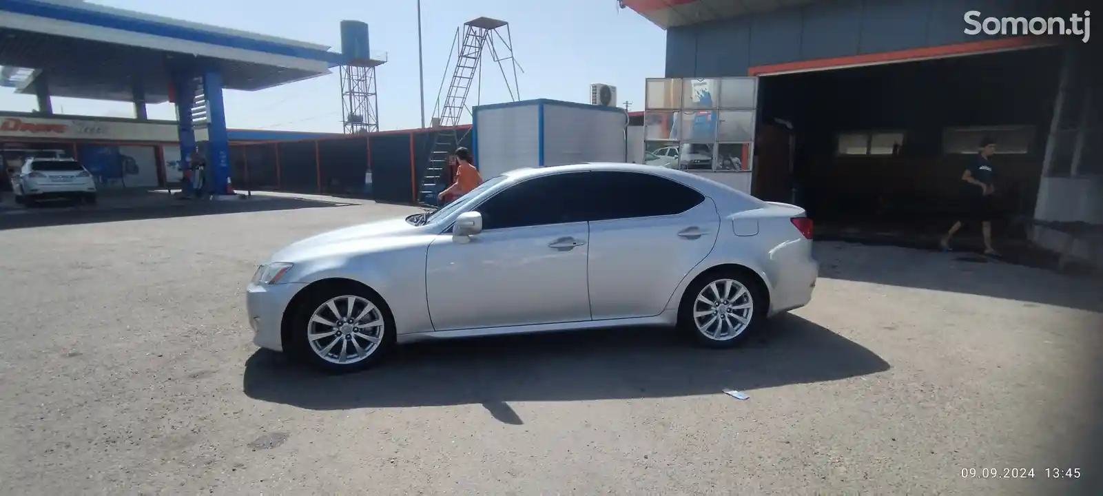 Lexus IS series, 2008-10