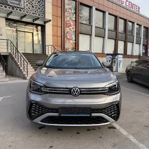 Volkswagen ID.6, 2023